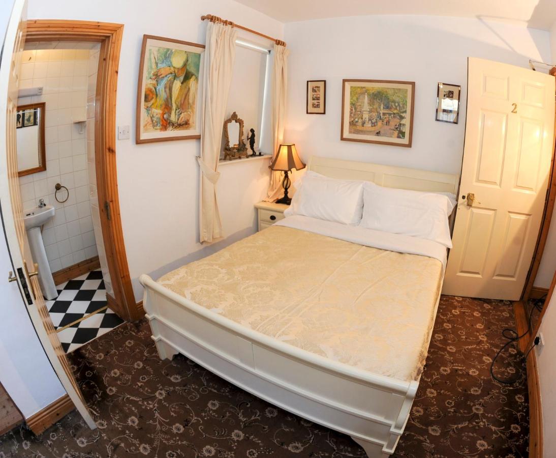 The Gallery B&B, The Glen, Kinsale ,County Cork Экстерьер фото