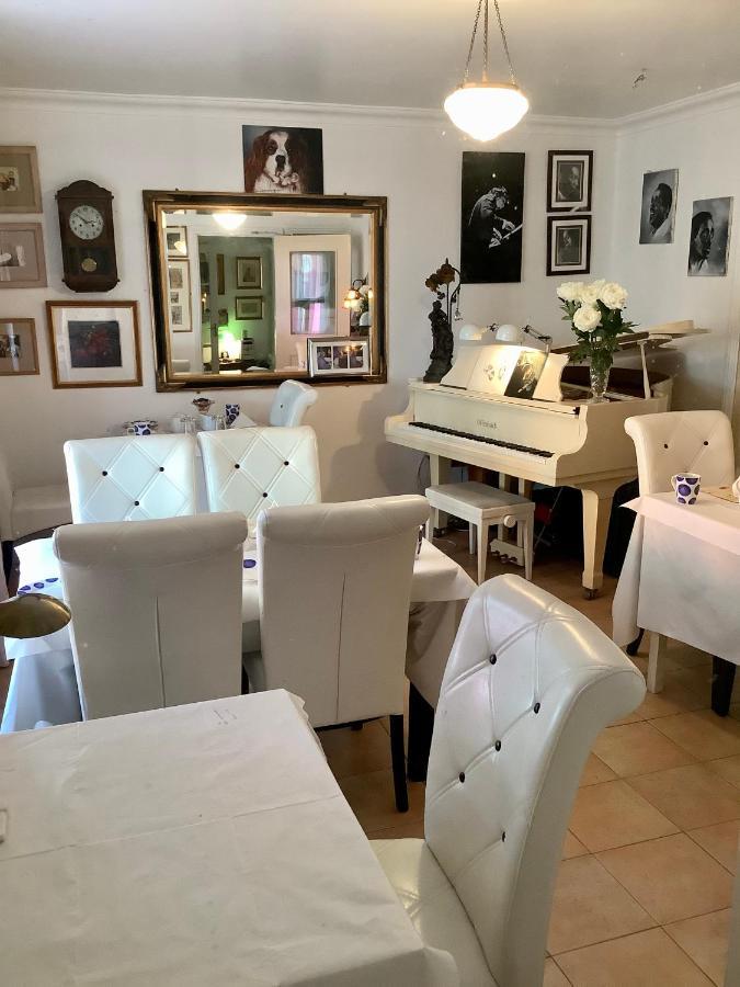 The Gallery B&B, The Glen, Kinsale ,County Cork Экстерьер фото