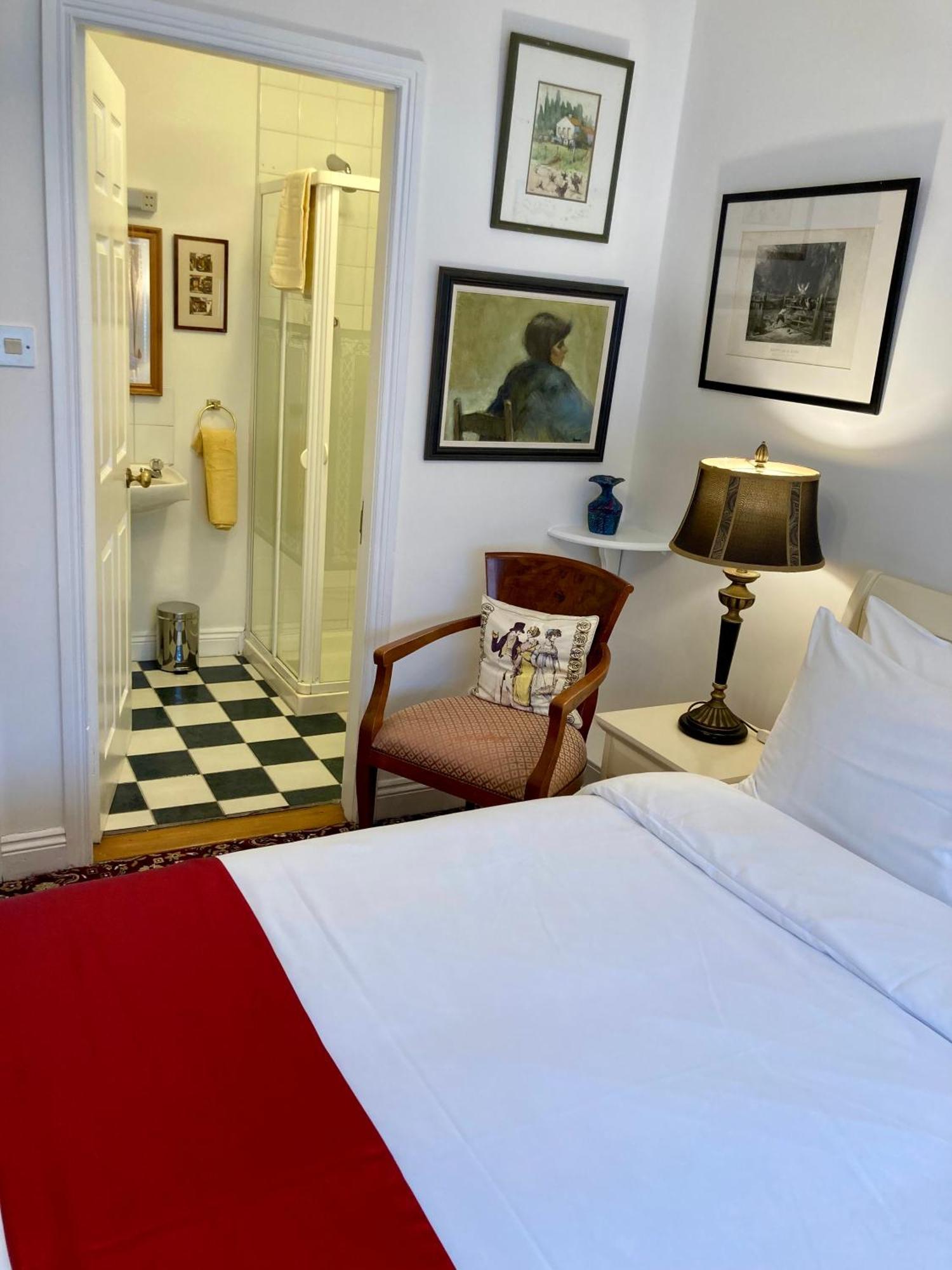 The Gallery B&B, The Glen, Kinsale ,County Cork Экстерьер фото