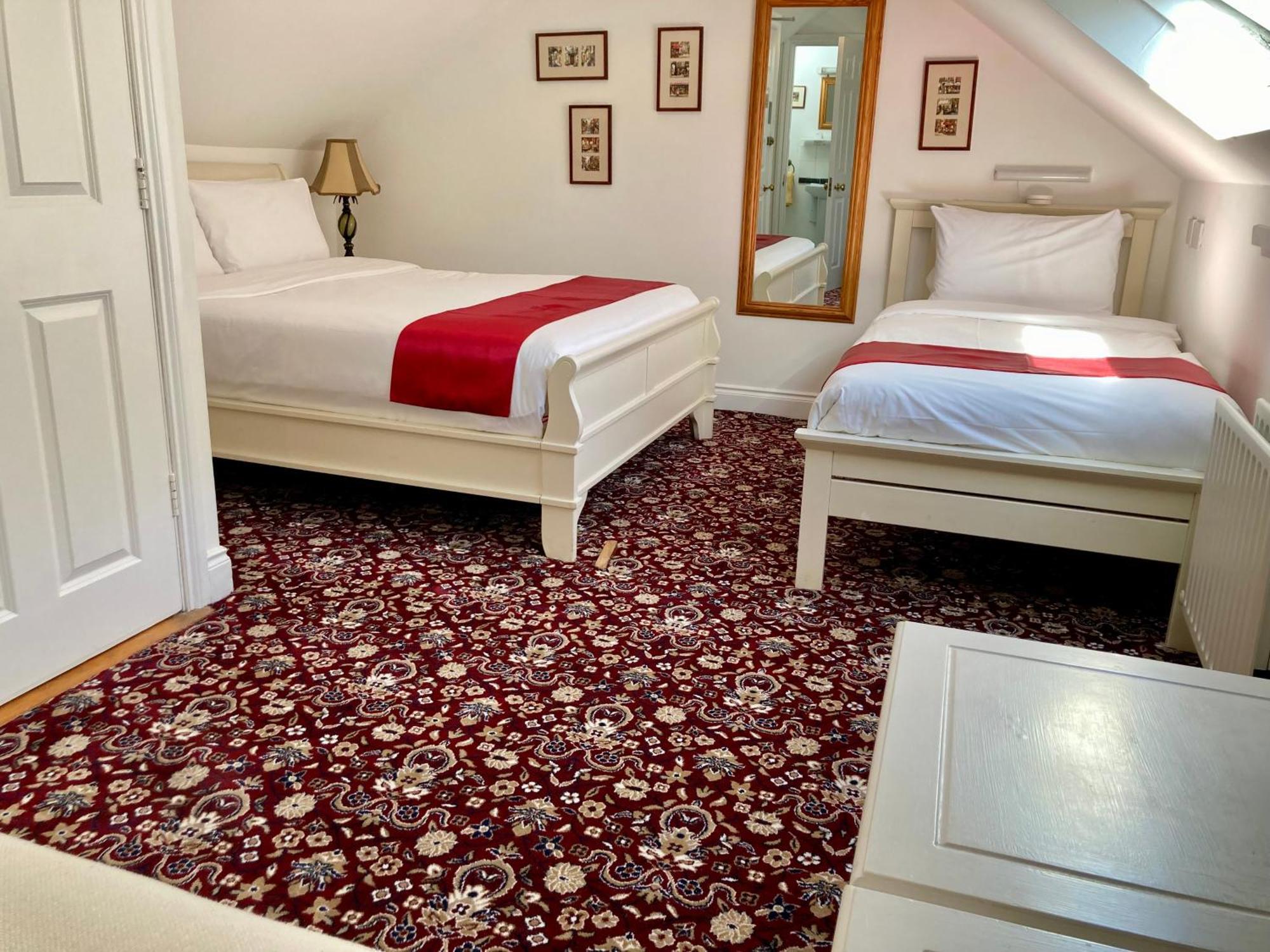 The Gallery B&B, The Glen, Kinsale ,County Cork Экстерьер фото